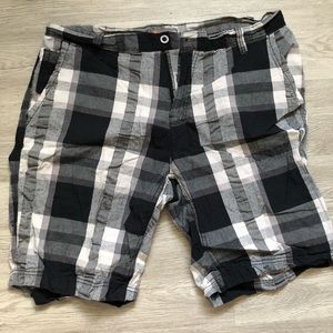 Mountain Ridge Plaid Shorts